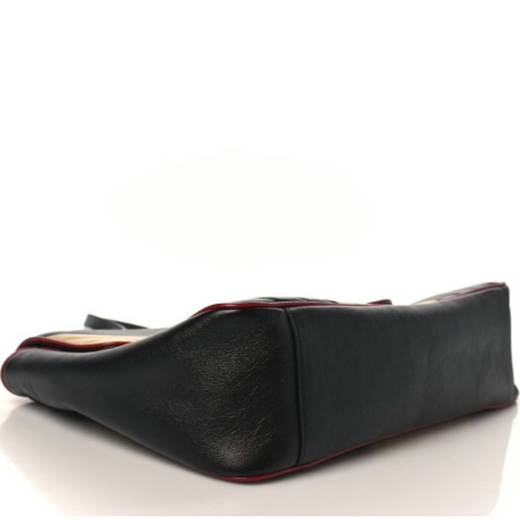 Gucci GG Marmont Matelasse Small
Shoulder Bag Torchon Diagonal striped tan red - Picture 4 of 9